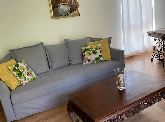 Bellis Apartment