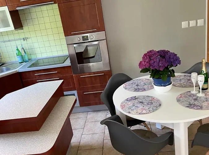 Bellis Apartment